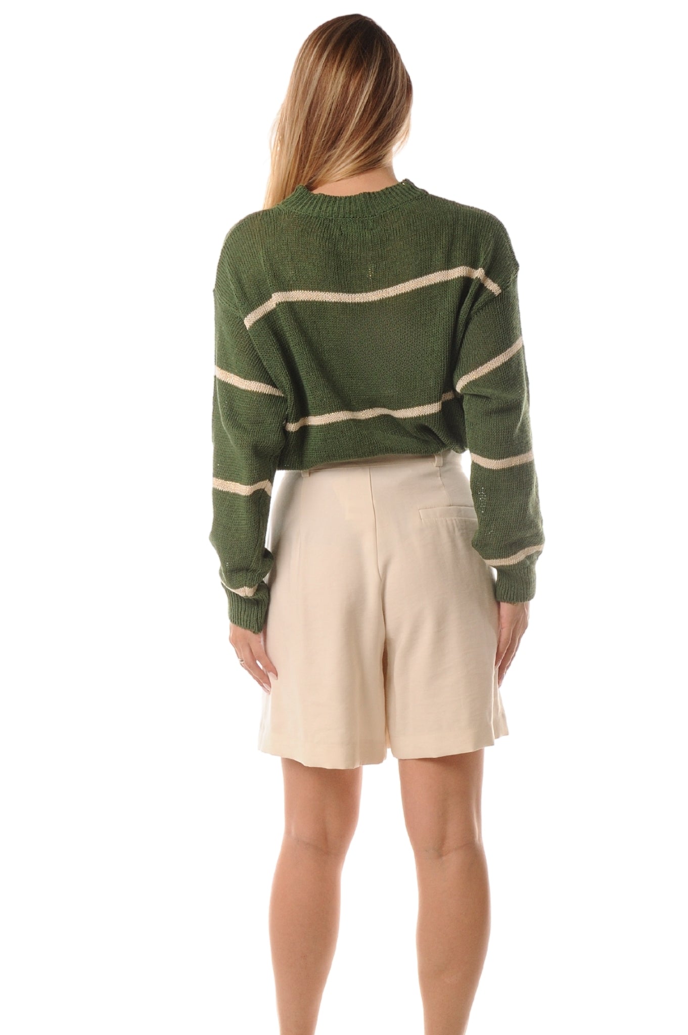 Bermuda donna Lokita LOK004