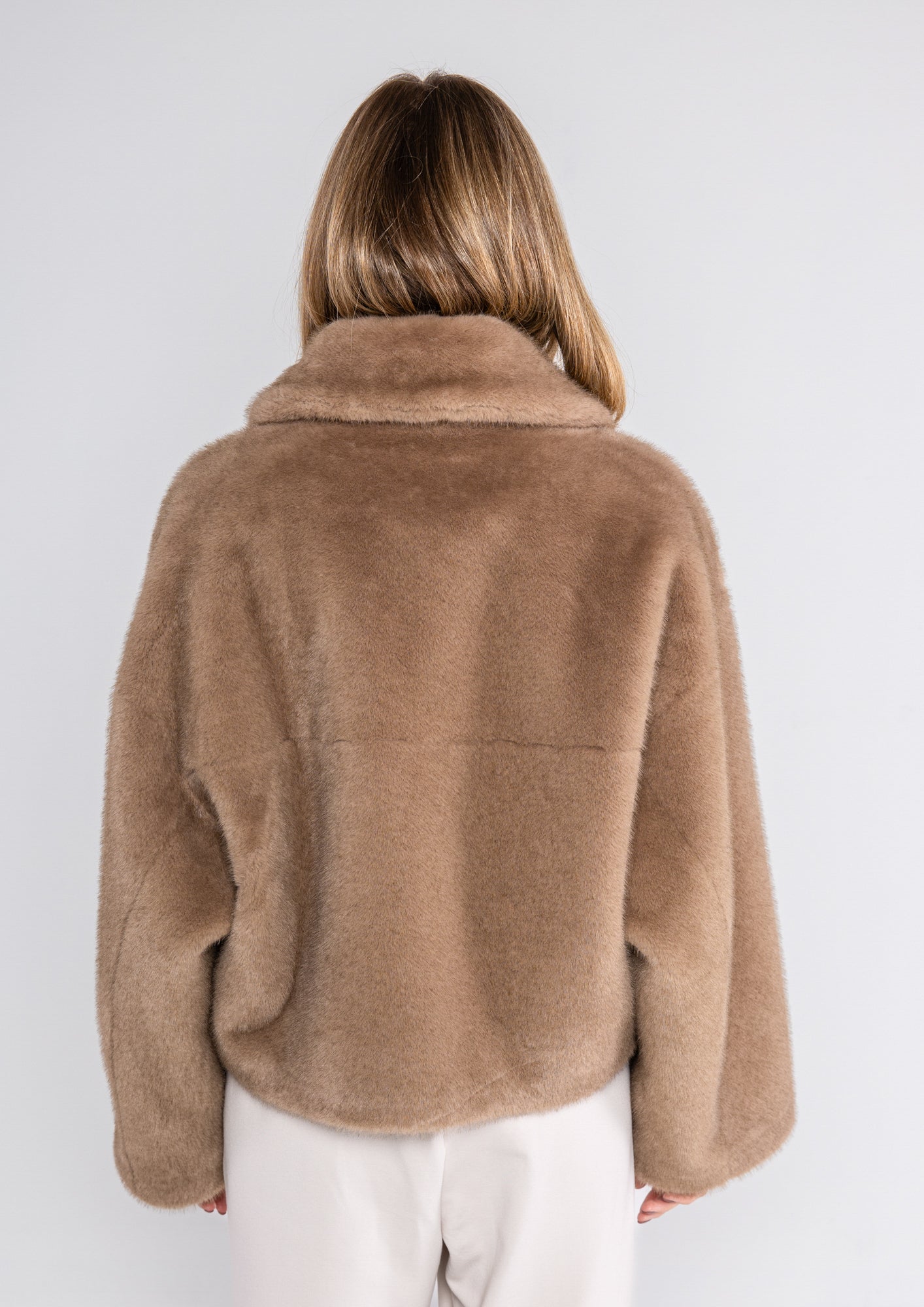 Eco pelliccia donna Lokita LOK26184